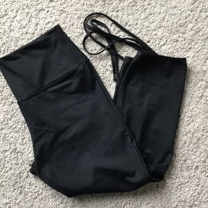 Aerie Capri Tie Up Leggings